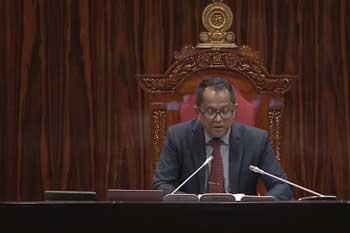 මහජන හදිසි තත්ත්වයක් ප්‍රකාශයට පත් කිරීම වැඩි ඡන්දයෙන් සම්මත වෙයි