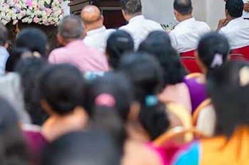අගමැතිනියගේ ගුරු හමුවට නොපැමිණි අයගෙන් හේතු විමසීම ගුරු සංගමය හෙළාදකී