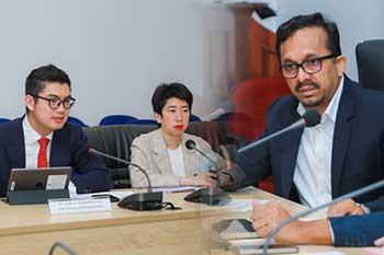 IMF නියෝජිතයන් සහ හඳුන්නෙත්ති අතර සාකච්ඡාවක්