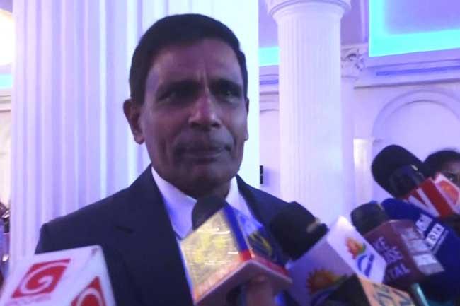 පාස්කු විමර්ශන ඉක්මනින් අවසන් කරනවා - ඇමති විජේපාල