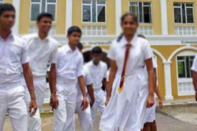 උසස් පෙළ අයදුම්පත් යොමු කිරීම හෙටින් අවසන්
