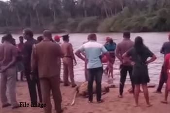 දැදුරු ඔයේ ගිලී පුද්ගලයෙකු ජීවිතක්ෂයට