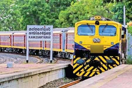 'යාල් දේවී' හා 'උත්තර දේවී' තවමත් ධාවනයට එක්කර නෑ - දුම්රිය ස්ථානාධිපතිවරු