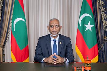 මාලදිවයින් ජනපති අද දිවයිනට