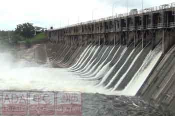 රාජාංගනය ජලාශයේ වාන් දොරටු 12ක් විවෘත කෙරේ