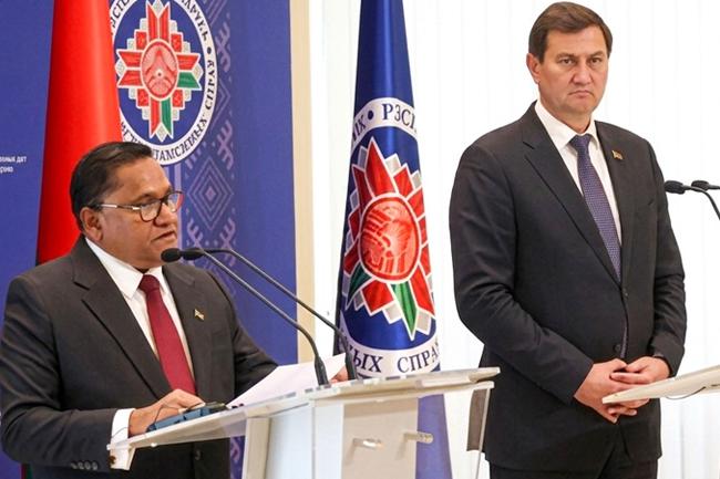 ශ්‍රී ලංකාව සහ බෙලරුස් රාජ්‍ය අතර ගිවිසුම් 3කට අත්සන් තබයි