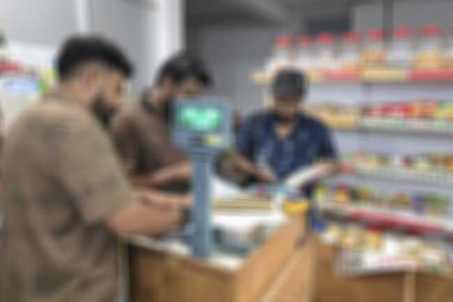 පාලන මිලට වඩා වැඩියෙන් සම්බා සහල් වික්ක වෙළෙඳුන් පිරිසකට වැඩ වරදී