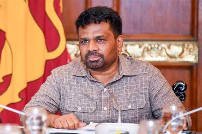 ජනපති සහ නාගරික සංවර්ධන අධිකාරියේ නිලධාරීන් අතර හමුවක්