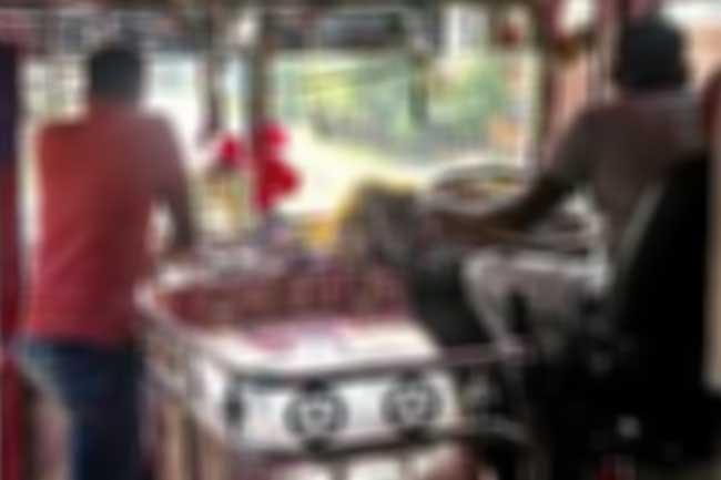 බීමතින් බස් පැදවූ රියදුරන් 8ක් සහ කොන්දොස්තරවරයෙකු අත්අඩංගුවට