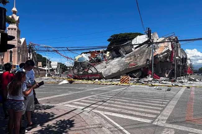 පිලිපීනයේ ප්‍රබල භූ කම්පනයෙන් 15දෙනෙකු මරුට