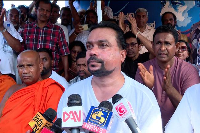 සලේ වෙනුවෙන් පැවැත්වූ සත්‍යග්‍රහය තාවකාලිකව නවත්වයි