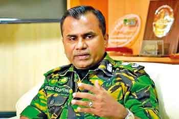 SDIG වරුණ ජයසුන්දර මෙම අවස්ථාවේ අත්අඩංගුවට ගැනීමේ සූදානමක් නෑ - නීතිපති දන්වයි