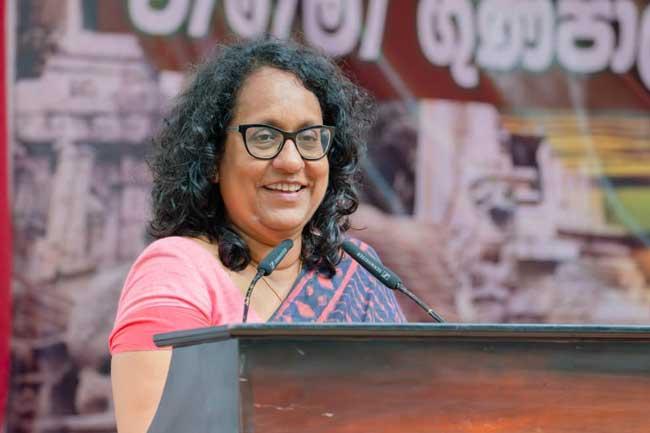 පාසල් දරුවන්ගේ අධ්‍යාපනය හා ආරක්ෂාව සමස්ත සමාජයේම වගකීමක් - අගමැති