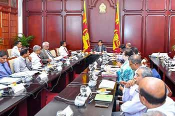 ජනාධිපති ලේකම් සහ අමාත්‍යාංශ ලේකම්වරු අතර හමුවක්