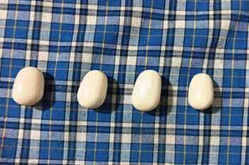 ගජමුතු සමග තිදෙනෙකු අත්අඩංගුවට