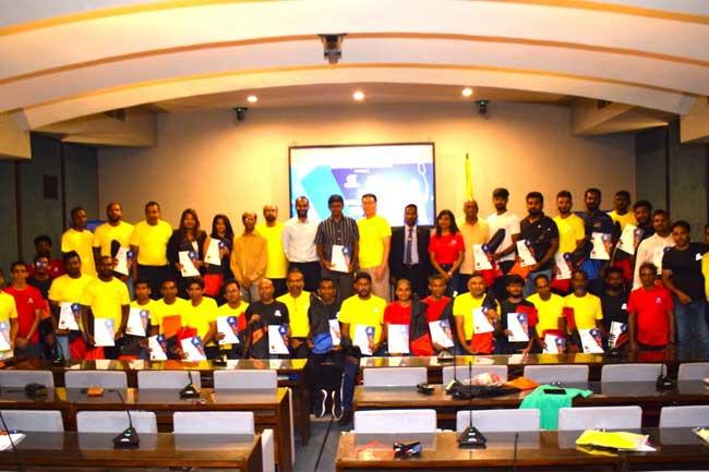 ජාත්‍යන්තර දැනුමෙන් සන්නද්ධ වන ශ්‍රී ලංකා බැඩ්මින්ටන් පුහුණුකරුවන් 47ක්