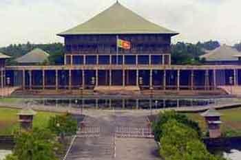 පාර්ලිමේන්තු සභාවාරය ඇරඹෙයි