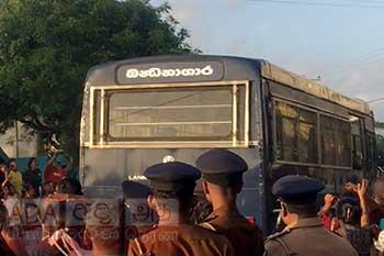 මීගමුවෙන් අඟුණුකොළපැලැස්සට ගිය රැඳවියෙකුත් මරුට
