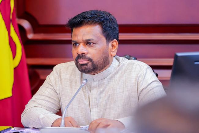 ඵලදායීතාවෙන් තොර සියලු ආයතන බැහැර කිරීමට ජනපතිගෙන් උපදෙස්