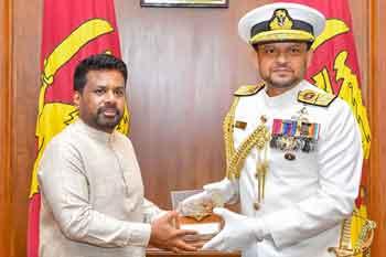 නව නාවික හමුදාපති ජනපති හමුවෙයි
