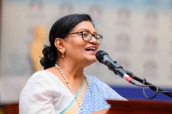 කොළඹ නාගරික මන්ත්‍රී දීපා එදිරිසිංහ ඉල්ලා අස්වෙයි