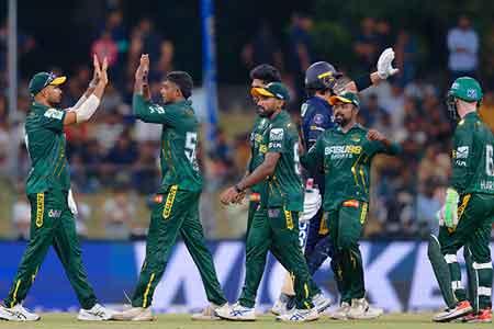 LPL පළමු සටනේ ජය ගෝල් ගැලන්ට්ස්ට
