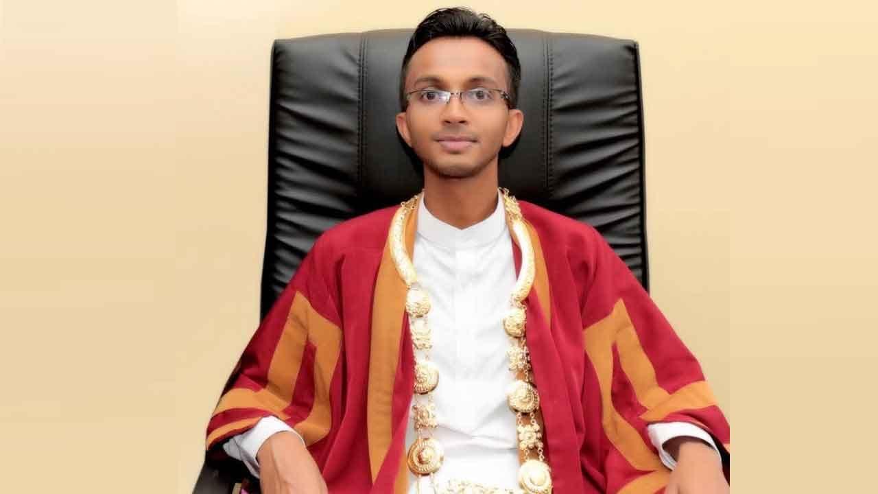 බණ්ඩාරවෙල මහනගර සභාවේ හිටපු නගරාධිපති අත්අඩංගුවට