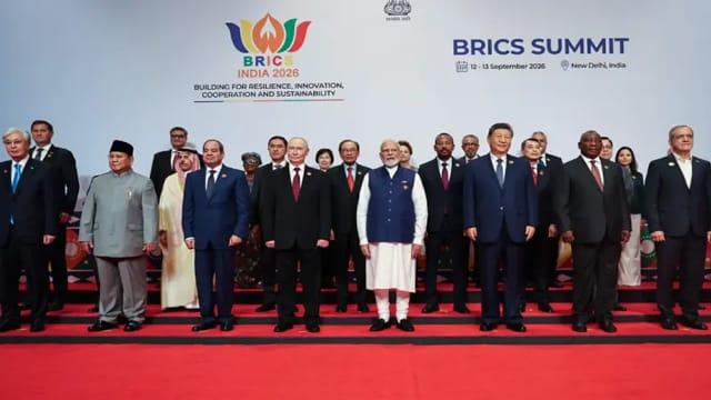 ලෝක ආර්ථිකයේ බල තුලනය වෙනස් කරන BRICS