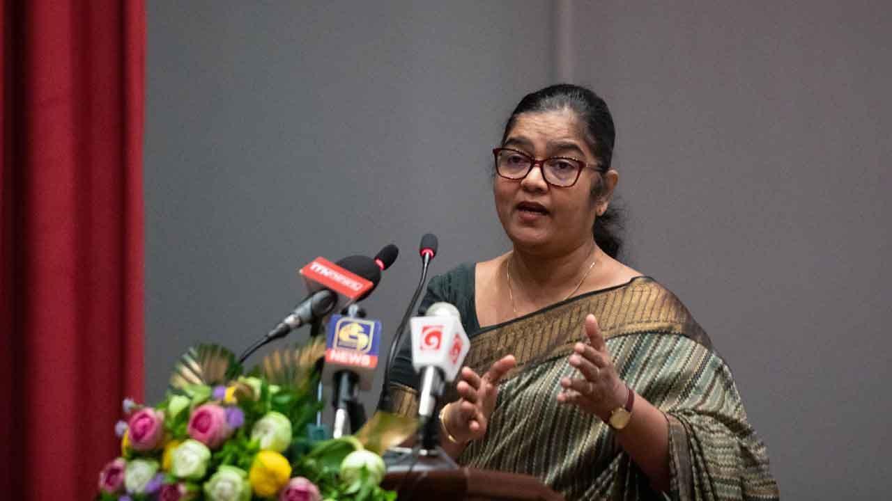 ලෝක මානසික සෞඛ්‍ය දිනය සමරමින් රජයේ උපදේශන සේවා අලුත් ගමනකට සැරසෙයි
