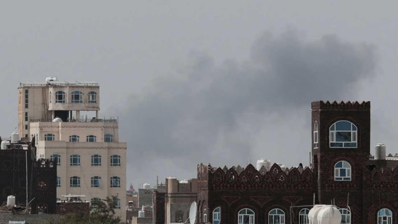සෞදියේ නගර ඉලක්ක කර හූති මිසයිල ප්‍රහාරයක් - සිව්දෙනෙකුට තුවාල