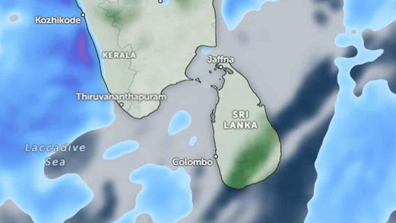 දිවයිනේ බොහෝ ප්‍රදේශවලට අදත් තද වැසි