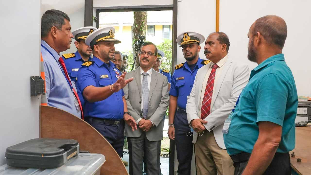 වෙළෙඳ නෞකා ආරක්‍ෂක කණ්ඩායම්වල නාවික හමුදා මෙහෙයුම් කටයුතු ආරක්‍ෂක නියෝජ්‍ය ඇමතිගේ නිරීක්‍ෂණයට