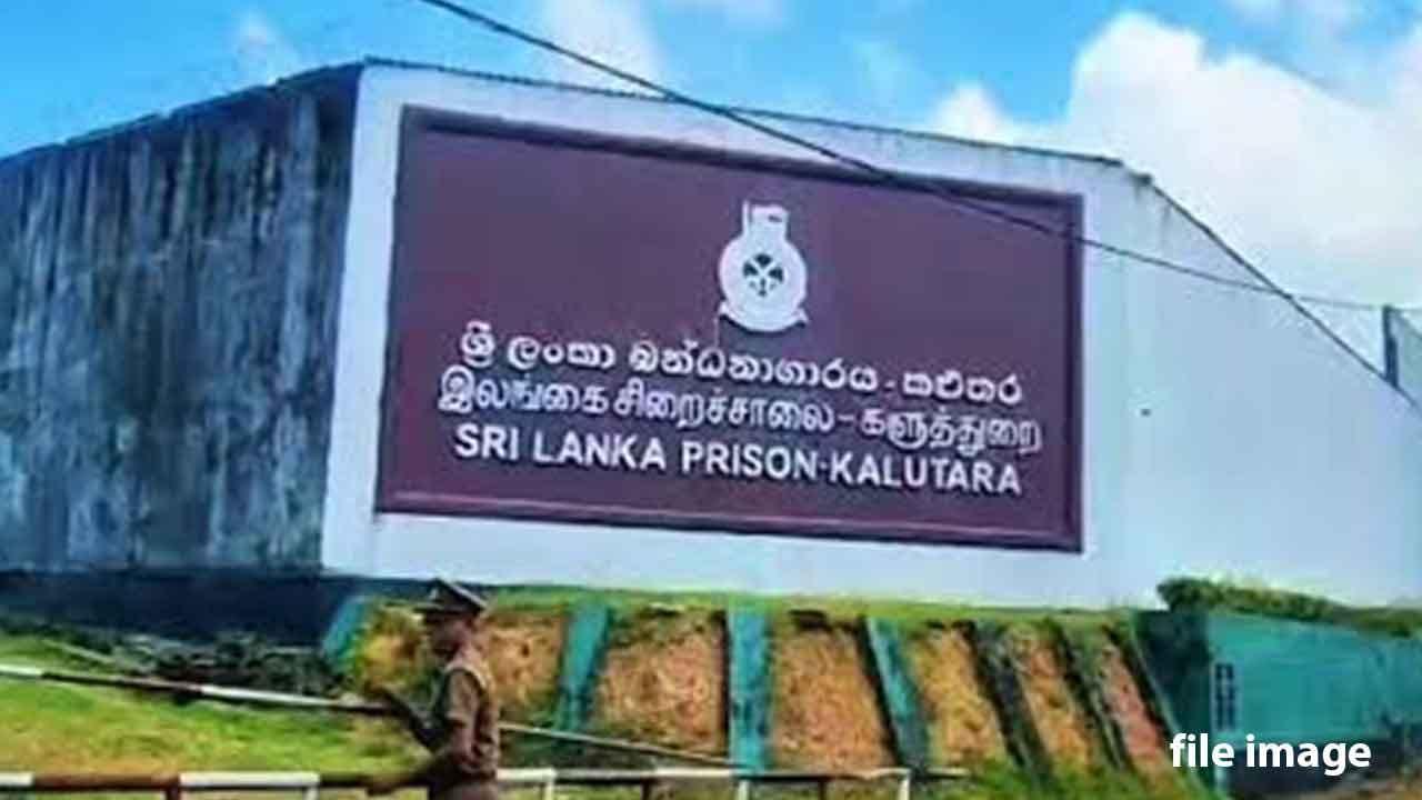 කළුතර බන්ධනාරයේදී අහසට වෙඩිතැබීමක්