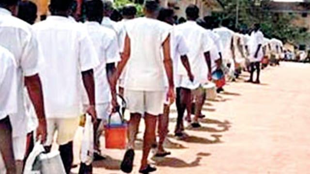 රස පරීක්ෂක වාර්තා කඩිනම් කිරීම නිසා මාස 2ක් තුළ බන්ධනාගාරවල 5000ක් එළියට ඇවිත්