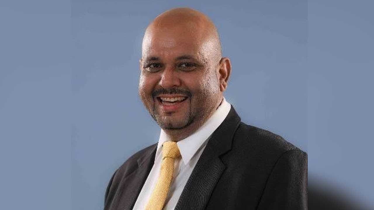 ලලිත් පියුම් පෙරේරා අල්ලස් කොමිසමෙන් අත්අඩංගුවට
