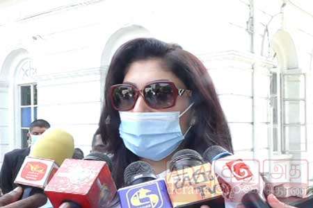 මගෙන් සමාව ගන්න බැහැ කිව්වා, අපි නීතිමය කටයුතු කරන්න තීරණය කළා - පුෂ්පිකා ද සිල්වා