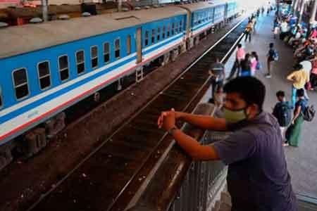දුම්රිය අත්යවශ්ය සේවයක් කරමින් ගැසට් නිවේදනයක්