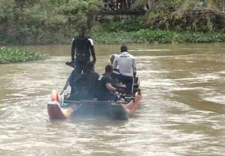 සැකකරුව හඹා ගිය පොලිස් නිලධාරියා අතුරුදන්