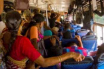 පොදු තැන්වලදී ලිංගික හිරිහැර කළොත් වැඩවරදී