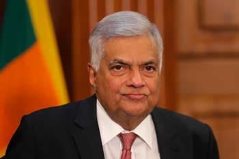 රනිල් ස්වාධීන අපේක්ෂකයෙකු ලෙස ඇප තැන්පත් කරයි