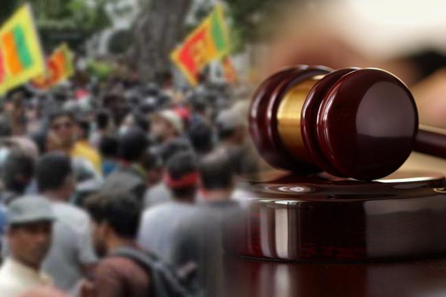 අරගලකරුවන්ගේ පෙත්සම් 4ක් විභාගයට අවසර