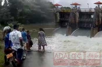ප්රධාන ජලාශ 27ක් පිටාර මට්ටමේ - දිස්ත්රික්ක 5කට නායයෑම් අනතුරු ඇඟවීම්