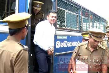 යෝෂිතව අධිකරණයට රැගෙන එයි