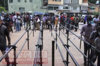 ආගමන විගමන දෙපාර්තමේන්තුව පැය 24ම වැඩ - දිනකට පාස්පෝට් 4,000ක්