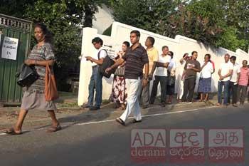 පුංචි ඡන්දය අදයි...
