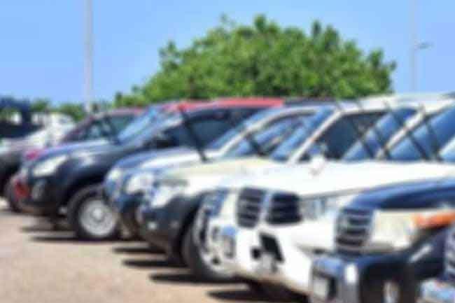 ජනාධිපති කාර්යාලයේ අධි සුඛෝපභෝගී වාහන වෙන්දේසිය හෙට