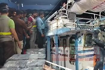 මත්ද්රව්ය සමග ඇල්ලූ ධීවර යාත්රාව තංගල්ල වරායට