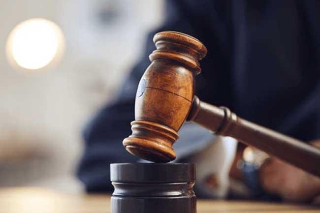 පොලීසියට එරෙහිව මූලික අයිතිවාසිකම් පෙත්සම් නඩු තීන්දුවක්