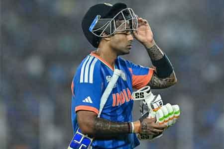 සූර්යකුමාර්ගෙන් T20 නායකත්ව ඔටුන්න ගැලවෙයි?