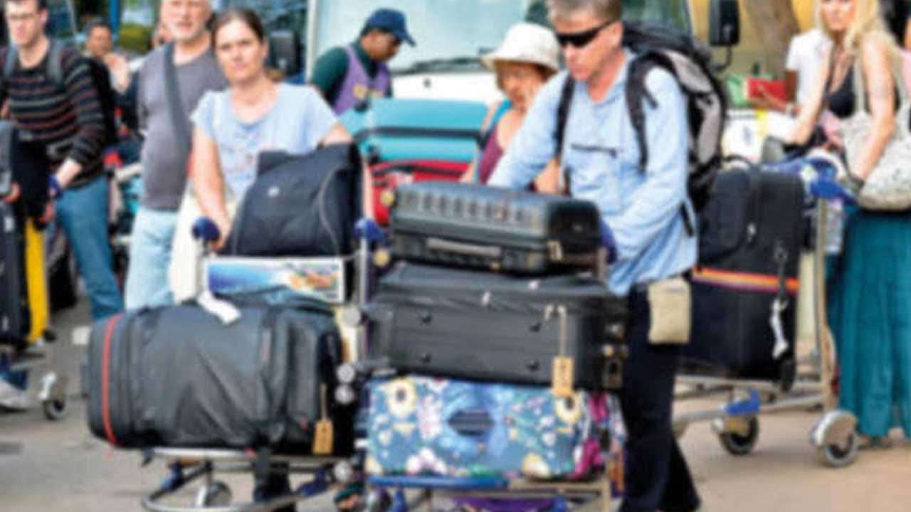 වසරේ මේ දක්වා සංචාරක පැමිණීම ලක්ෂ 1,450,000 ඉක්මවයි